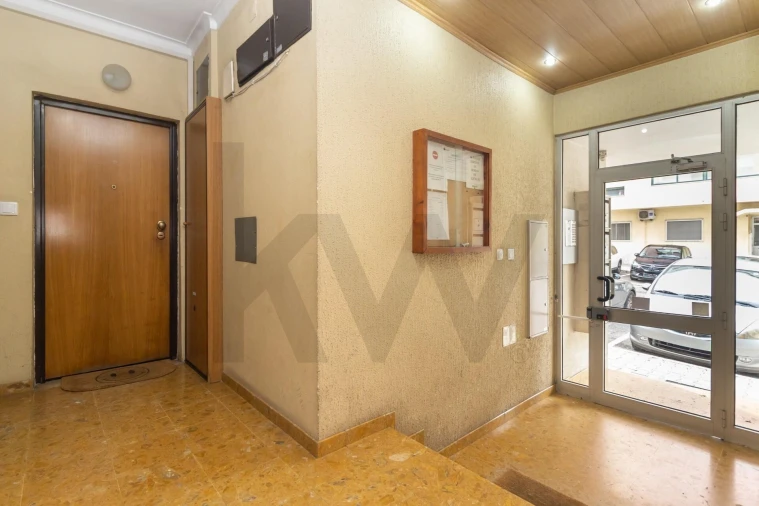 Apartamento T2 para Venda em Seixal, Arrentela e Aldeia de Paio Pires Foto 34