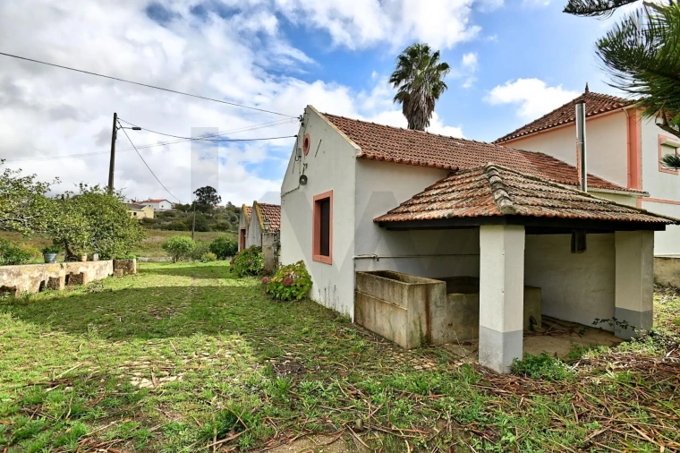 Moradia T4 para Venda em Carnota Foto 41