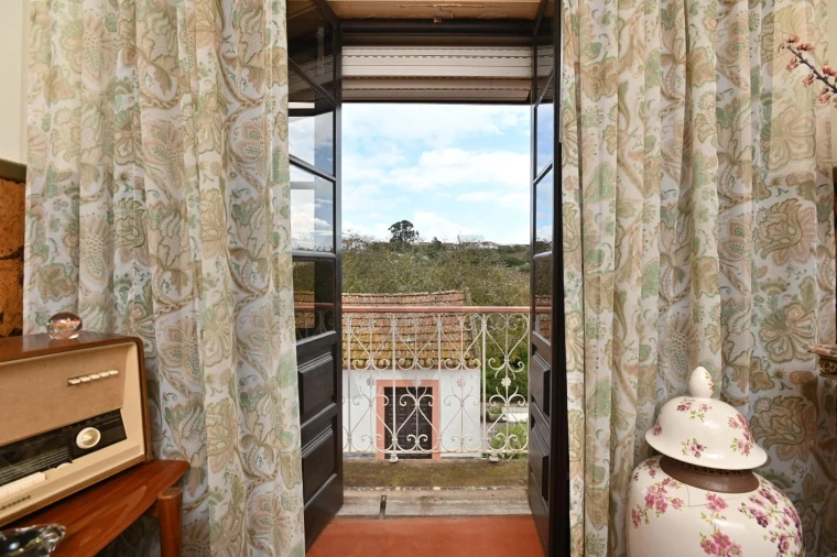 Moradia T4 para Venda em Carnota Foto 24