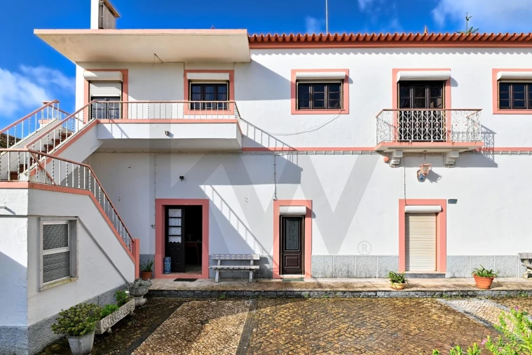 Moradia T4 para Venda em Carnota Foto 5