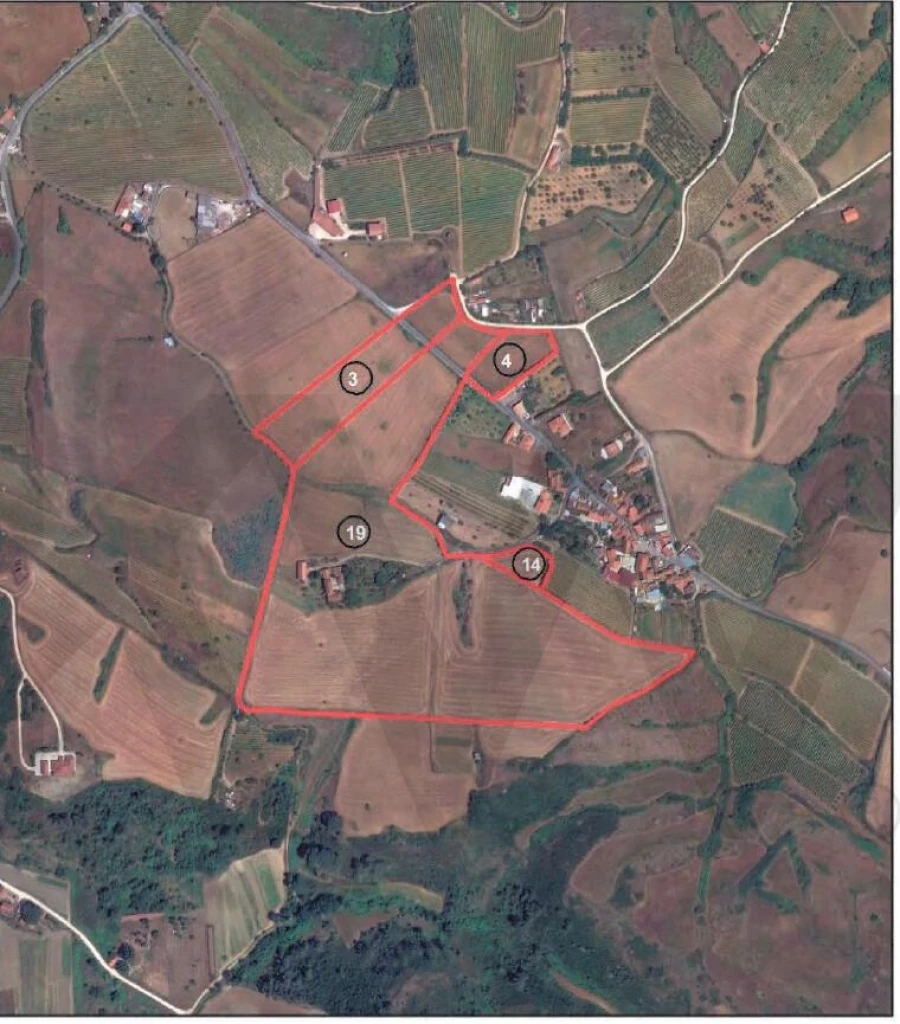 Moradia T4 para Venda em Carnota Foto 52