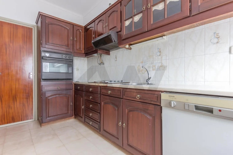 Apartamento T3 para Venda em Seixal, Arrentela e Aldeia de Paio Pires Foto 16