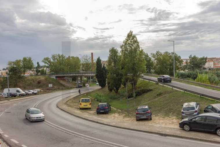 Apartamento T3 para Venda em Seixal, Arrentela e Aldeia de Paio Pires Foto 17