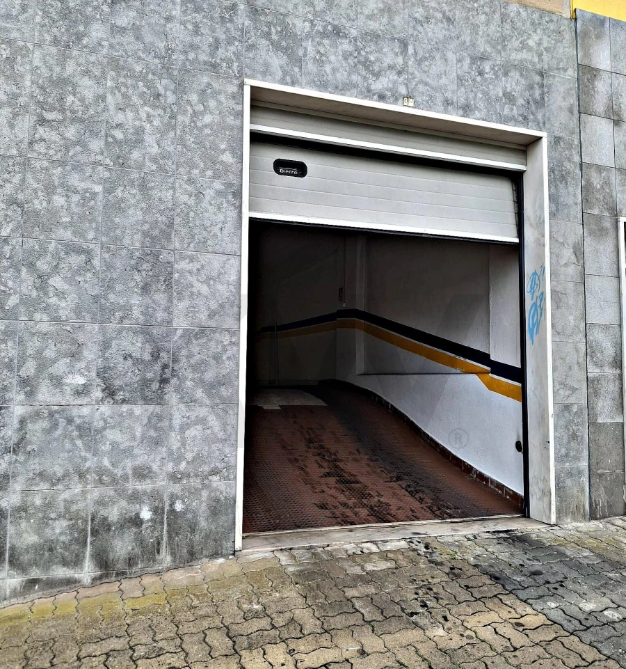 Apartamento T3 para Venda em Sacavém e Prior Velho Foto 34