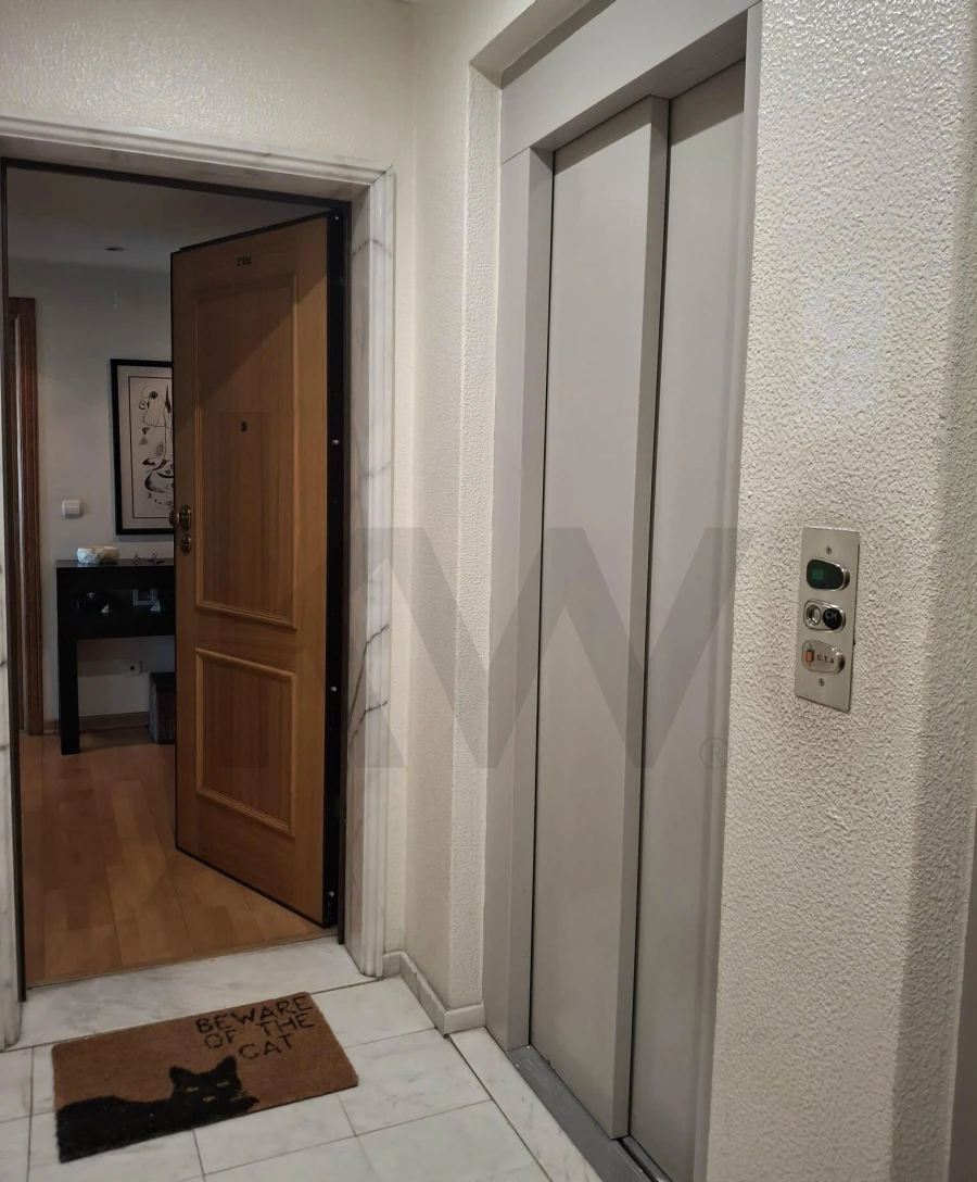 Apartamento T3 para Venda em Sacavém e Prior Velho Foto 4