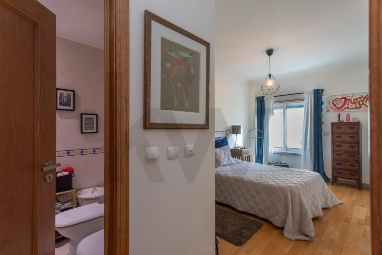 Apartamento T3 para Venda em Sacavém e Prior Velho Foto 9