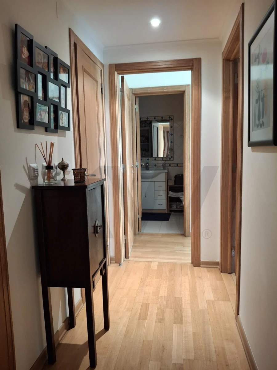 Apartamento T3 para Venda em Sacavém e Prior Velho Foto 14
