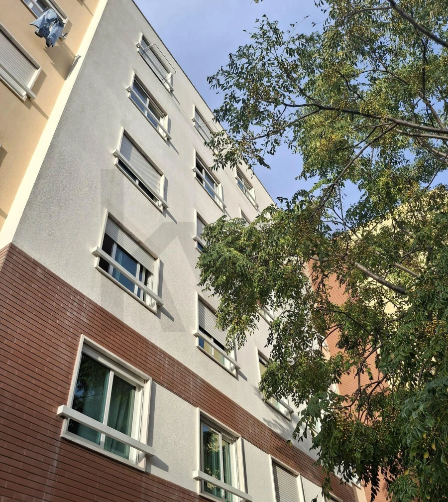 Apartamento T3 para Venda em Sacavém e Prior Velho Foto 38