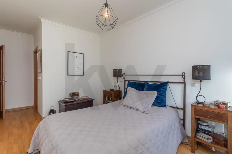 Apartamento T3 para Venda em Sacavém e Prior Velho Foto 11