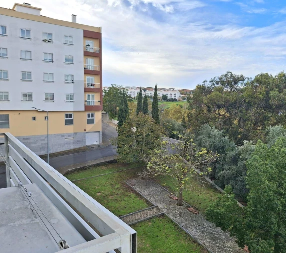 Apartamento T3 para Venda em Sacavém e Prior Velho Foto 29