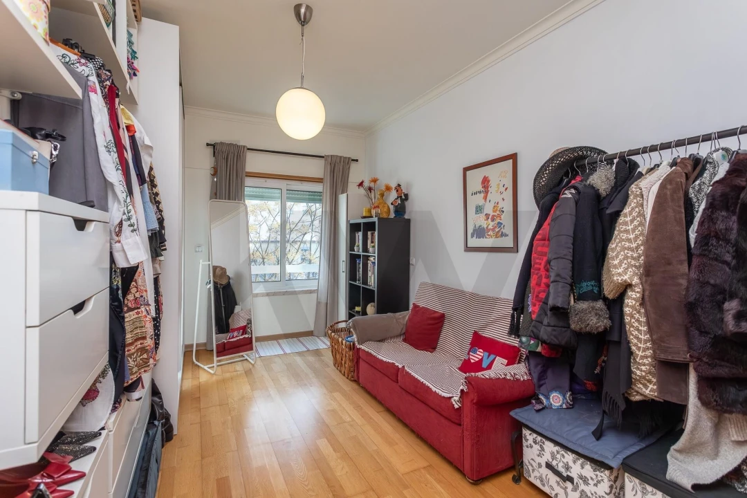 Apartamento T3 para Venda em Sacavém e Prior Velho Foto 19