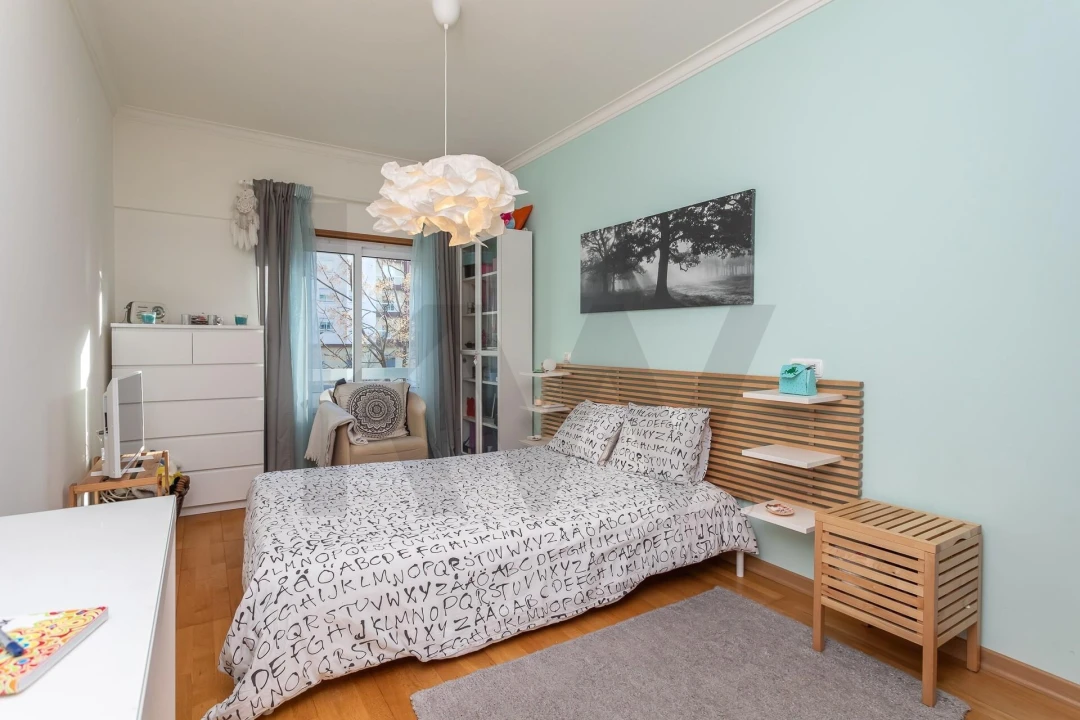 Apartamento T3 para Venda em Sacavém e Prior Velho Foto 25