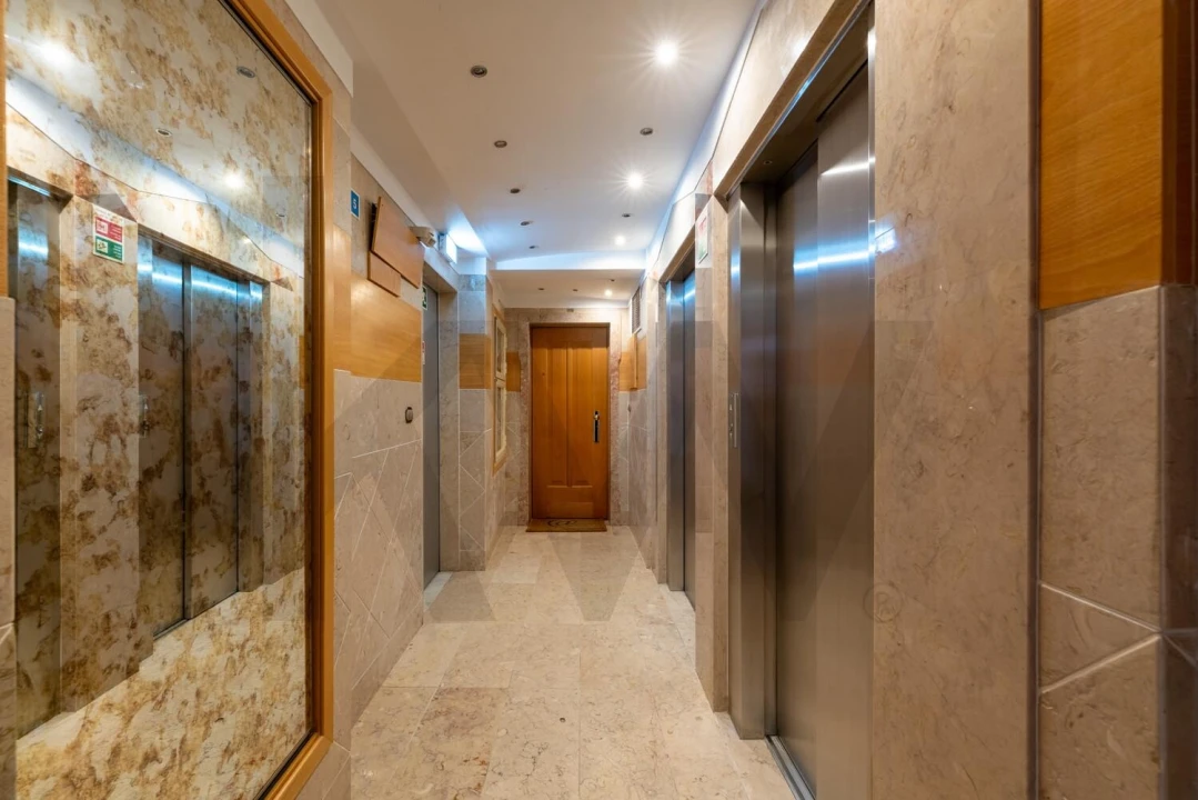 Apartamento T2 para Arrendamento em Lumiar Foto 23