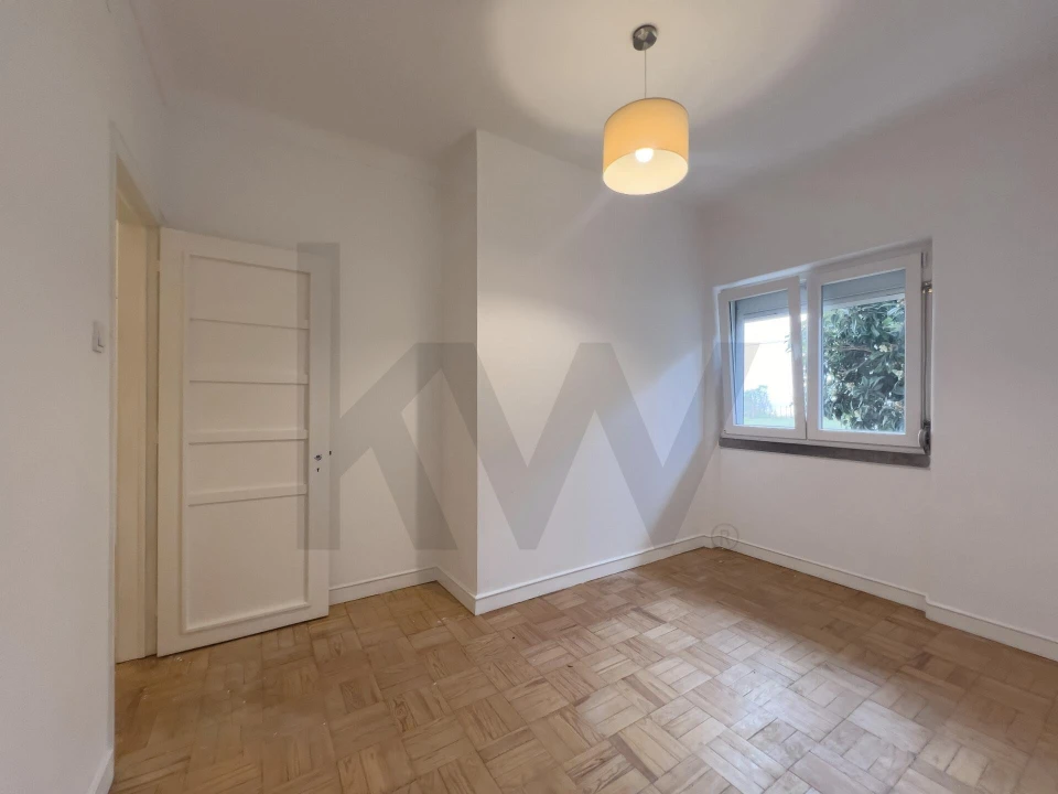 Apartamento T2 para Venda em Romeira e Várzea Foto 4