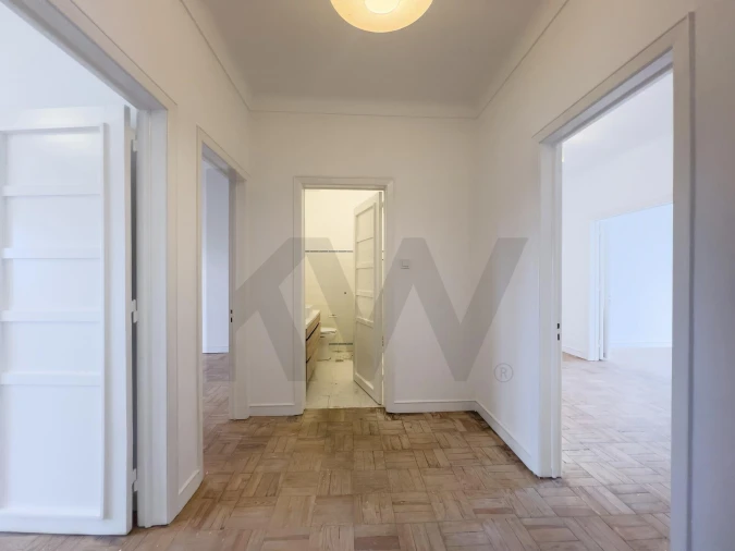 Apartamento T2 para Venda em Romeira e Várzea Foto 2