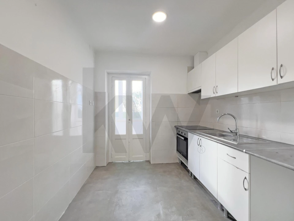 Apartamento T2 para Venda em Romeira e Várzea Foto 13