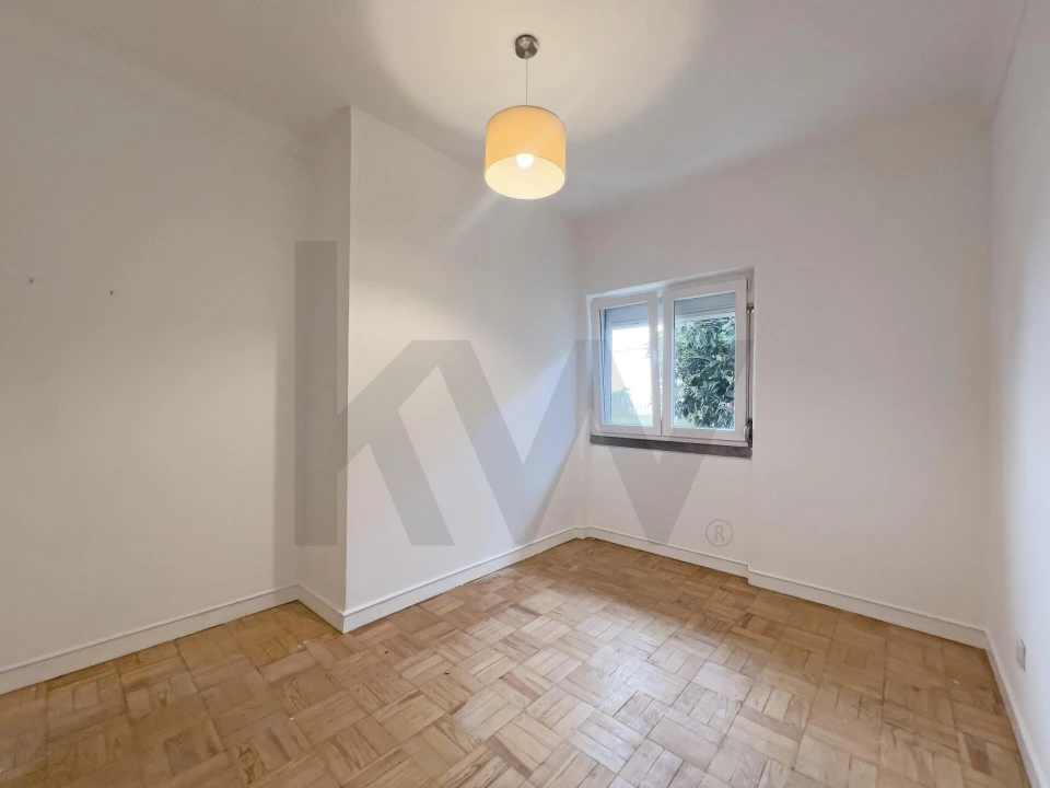 Apartamento T2 para Venda em Romeira e Várzea Foto 5