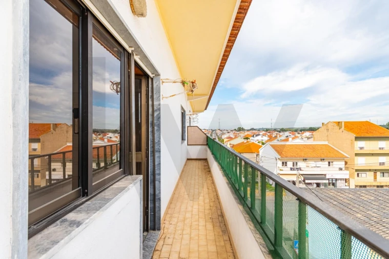 Apartamento T2 para Venda em Quinta do Conde Foto 6