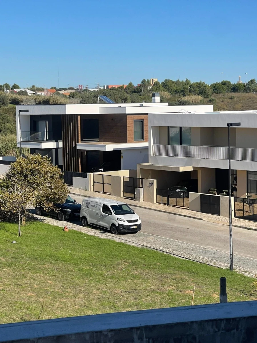 Moradia T3 para Venda em Caparica e Trafaria Foto 18