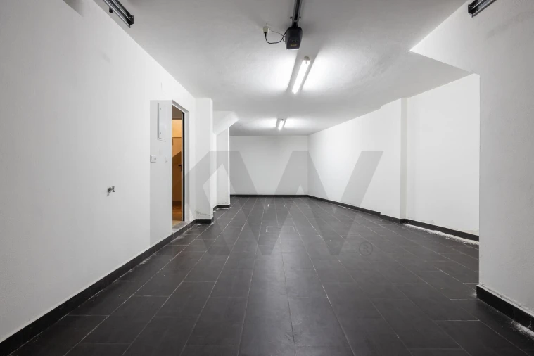 Moradia T3 para Venda em Carcavelos e Parede Foto 29