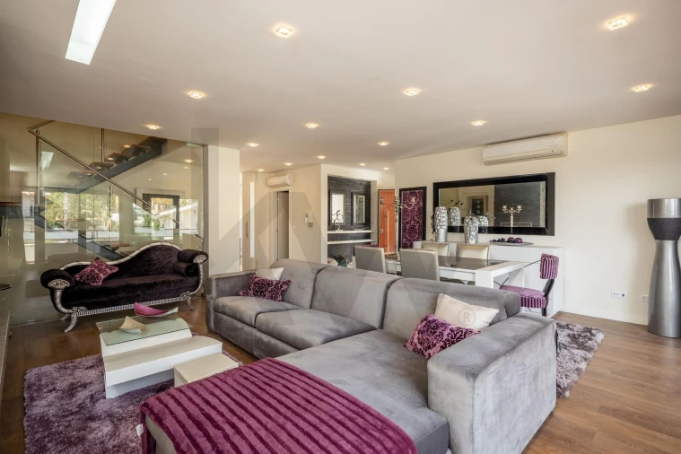 Moradia T3 para Venda em Carcavelos e Parede Foto 3