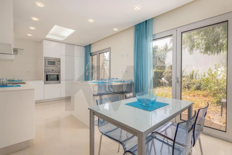 Moradia T3 para Venda em Carcavelos e Parede Foto 6