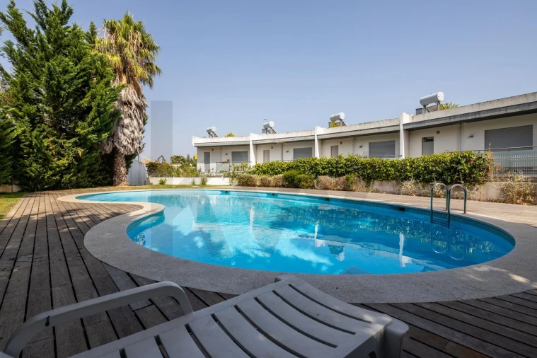 Moradia T3 para Venda em Carcavelos e Parede Foto 25