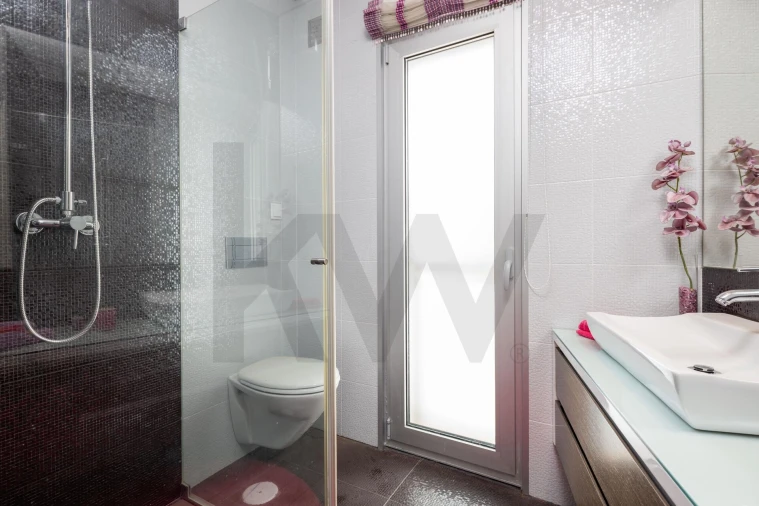 Moradia T3 para Venda em Carcavelos e Parede Foto 19