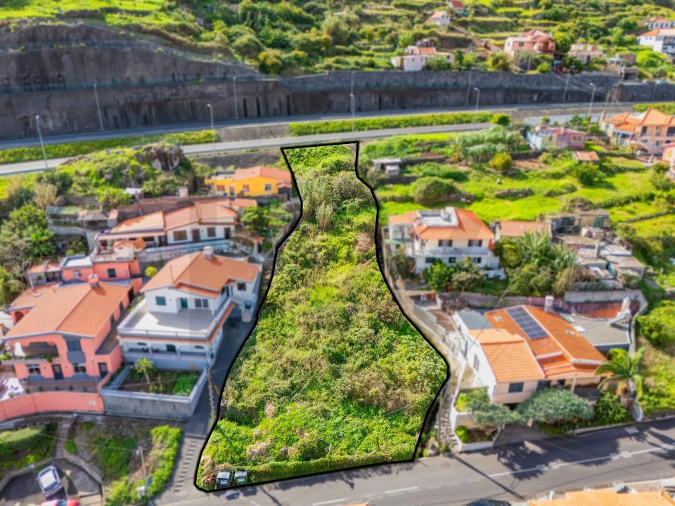 Terreno para Venda em Machico Foto 4