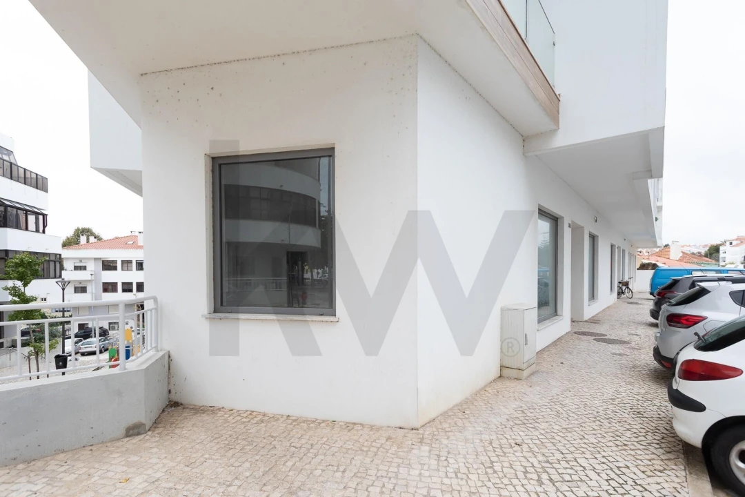 Loja para Venda em Carnaxide e Queijas Foto 11