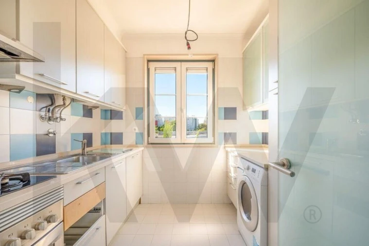 Apartamento T1 para Arrendamento em Lumiar Foto 16