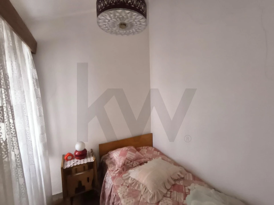 Prédio para Venda em Almada, Cova da Piedade, Pragal e Cacilhas Foto 22