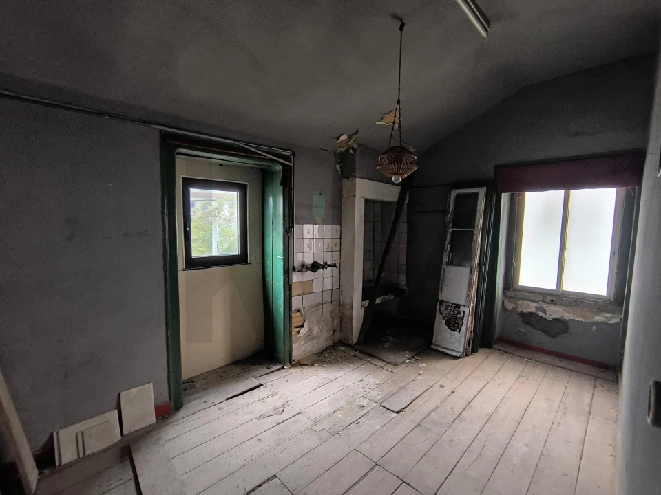 Prédio para Venda em Almada, Cova da Piedade, Pragal e Cacilhas Foto 18