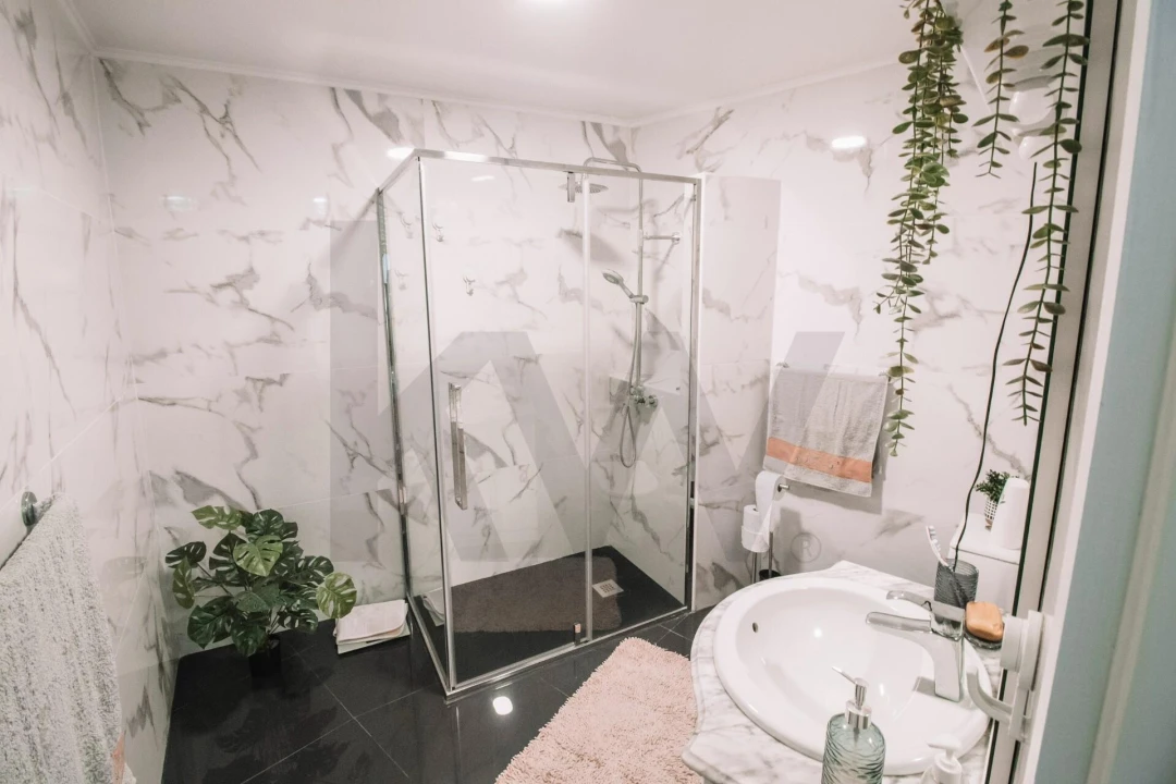 Moradia T4 para Venda em Camara de Lobos Foto 19