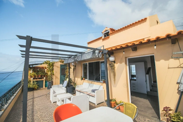 Moradia T4 para Venda em Camara de Lobos Foto 35