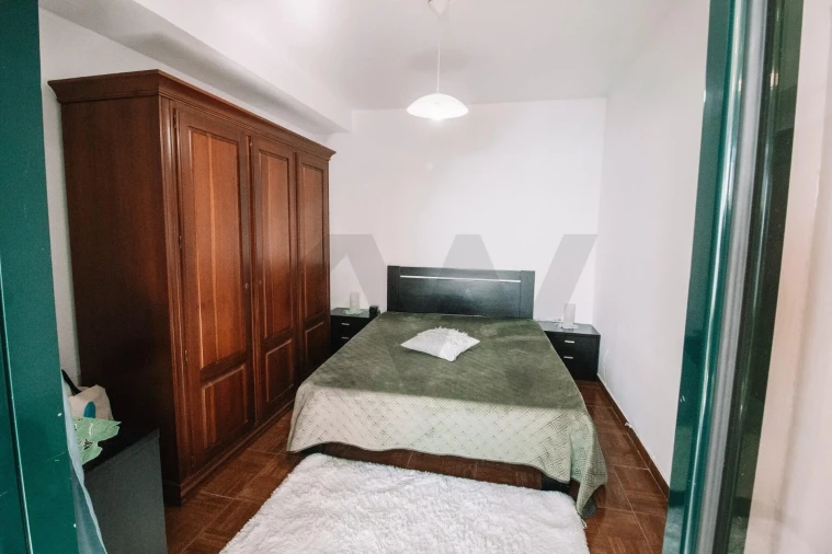 Moradia T4 para Venda em Camara de Lobos Foto 14