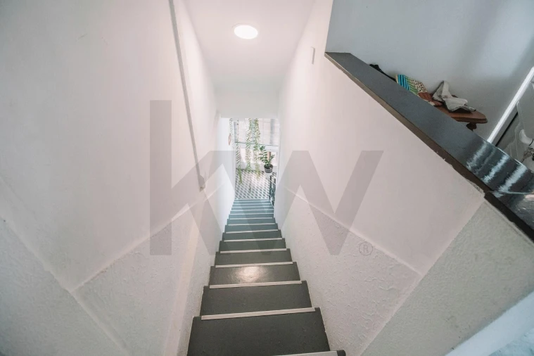 Moradia T4 para Venda em Camara de Lobos Foto 29