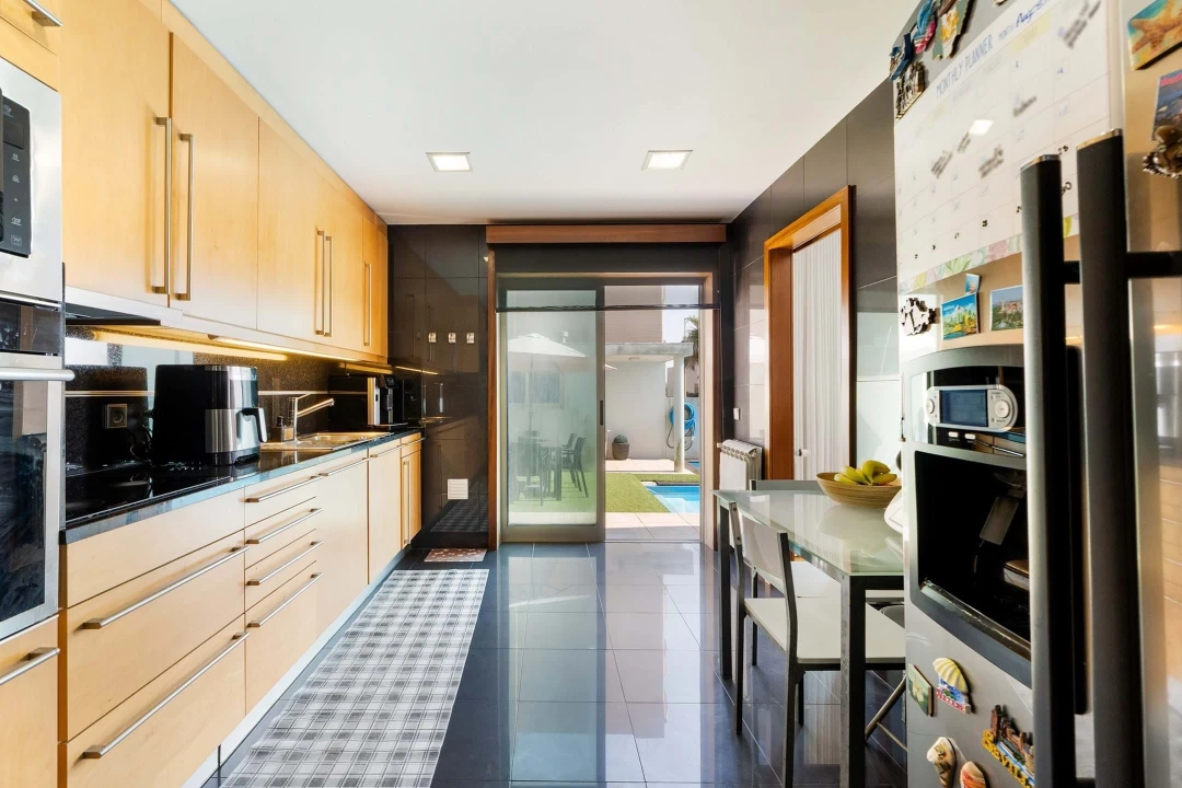 Moradia T4 para Venda em Labruge Foto 9