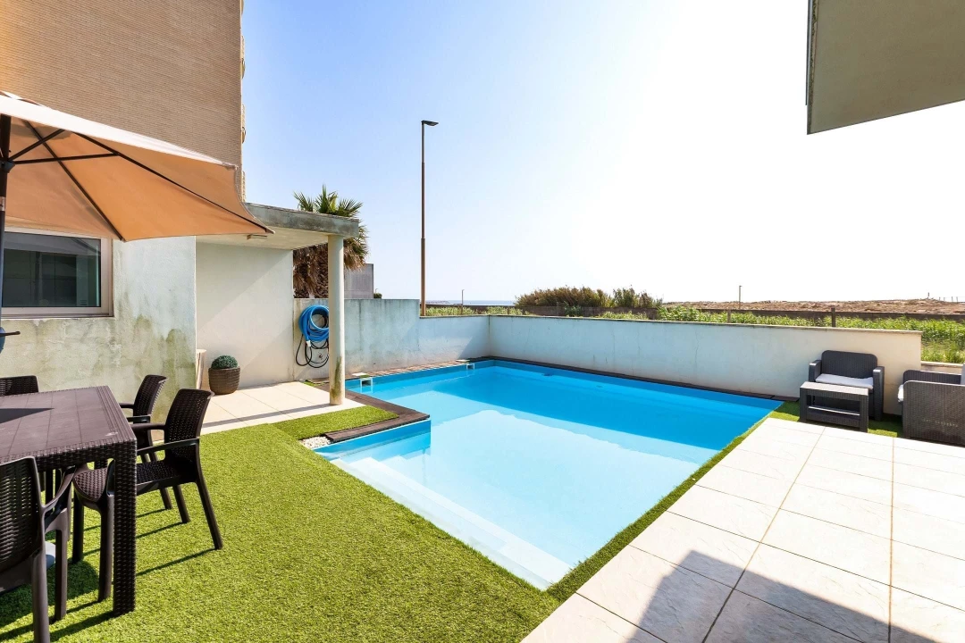 Moradia T4 para Venda em Labruge Foto 27