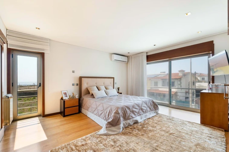 Moradia T4 para Venda em Labruge Foto 13