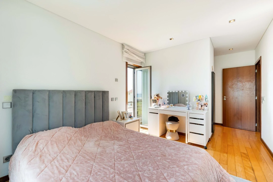 Moradia T4 para Venda em Labruge Foto 22