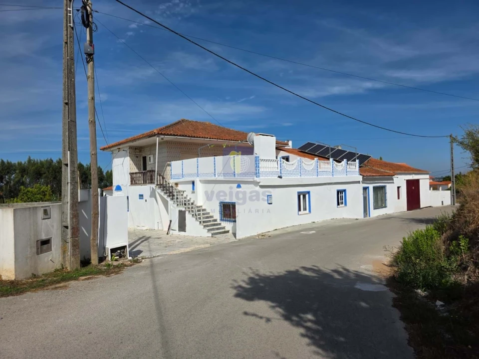 Moradia T10 para Venda em Alvorninha Foto 2