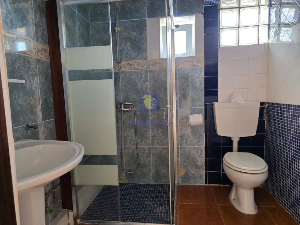 Moradia T10 para Venda em Alvorninha Foto 25