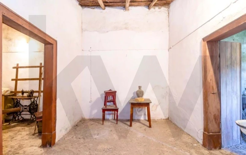 Moradia T5 para Venda em São Marcos da Serra Foto 5