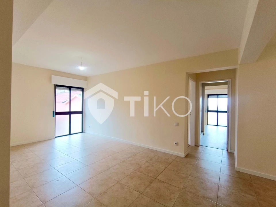 Apartamento T2 para Venda em Algueirão-Mem Martins Foto 11