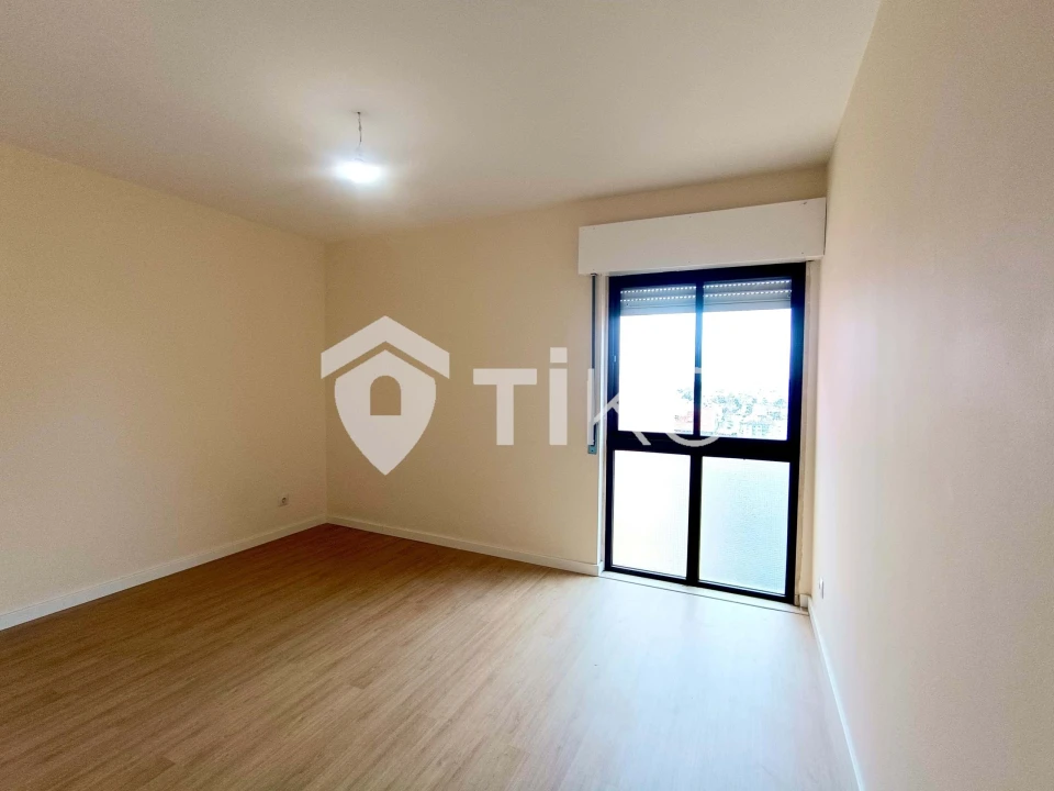 Apartamento T2 para Venda em Algueirão-Mem Martins Foto 19