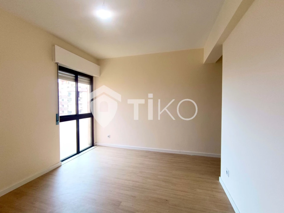 Apartamento T2 para Venda em Algueirão-Mem Martins Foto 22