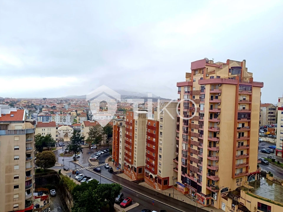 Apartamento T2 para Venda em Algueirão-Mem Martins Foto 33