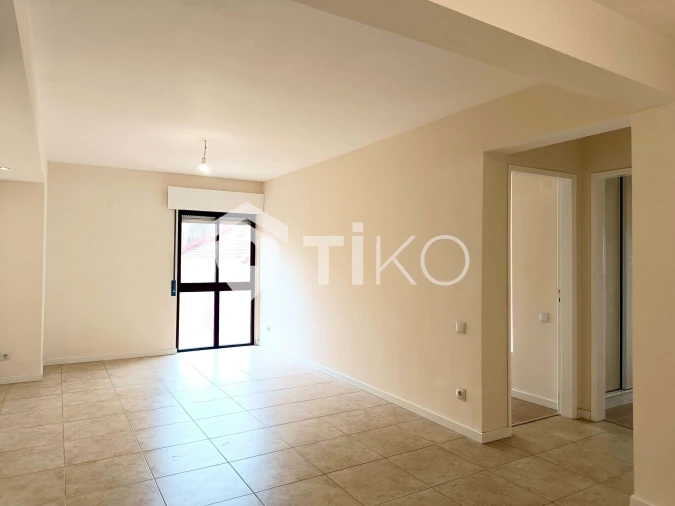 Apartamento T2 para Venda em Algueirão-Mem Martins Foto 12