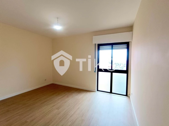 Apartamento T2 para Venda em Algueirão-Mem Martins Foto 19